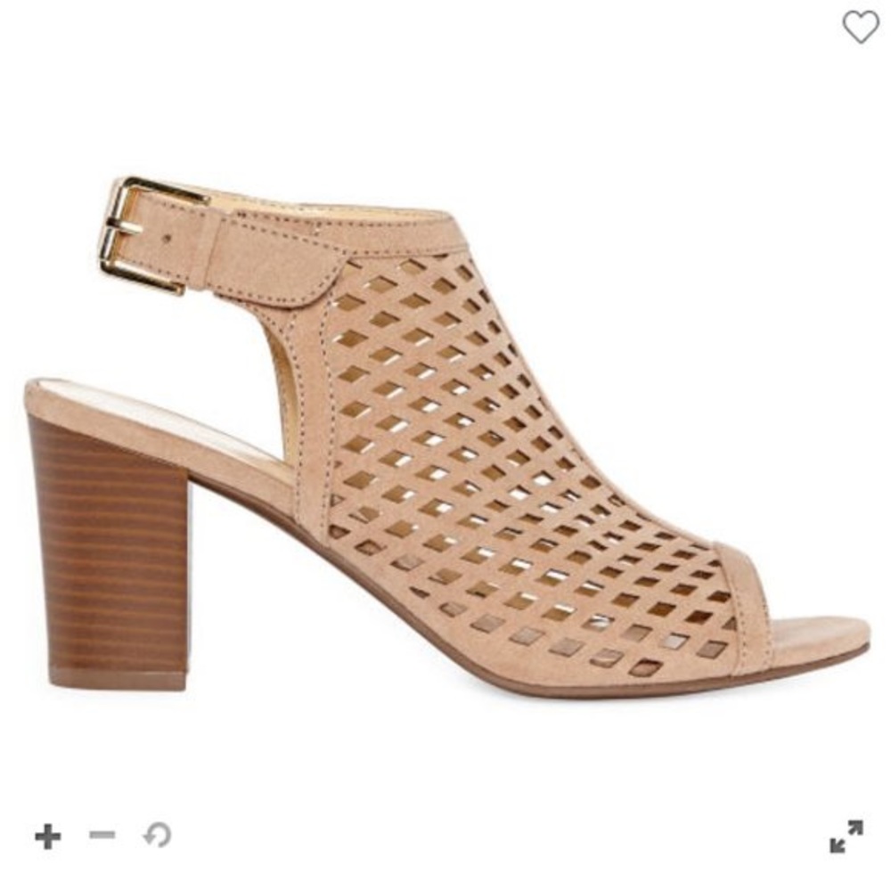 NEW Liz Claiborne Peep Toe Pumps